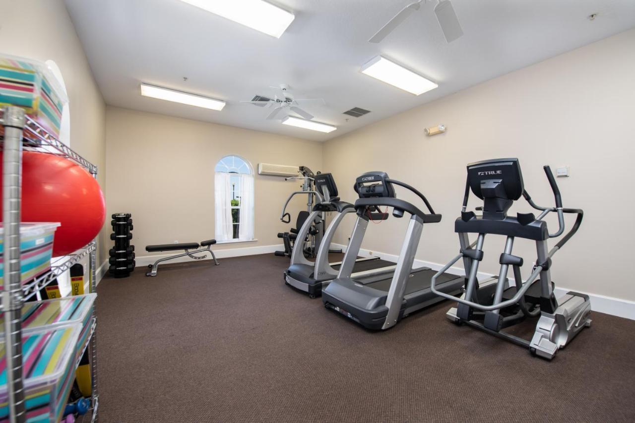 Majestic Oaks Rv Resort Zephyrhills Buitenkant foto